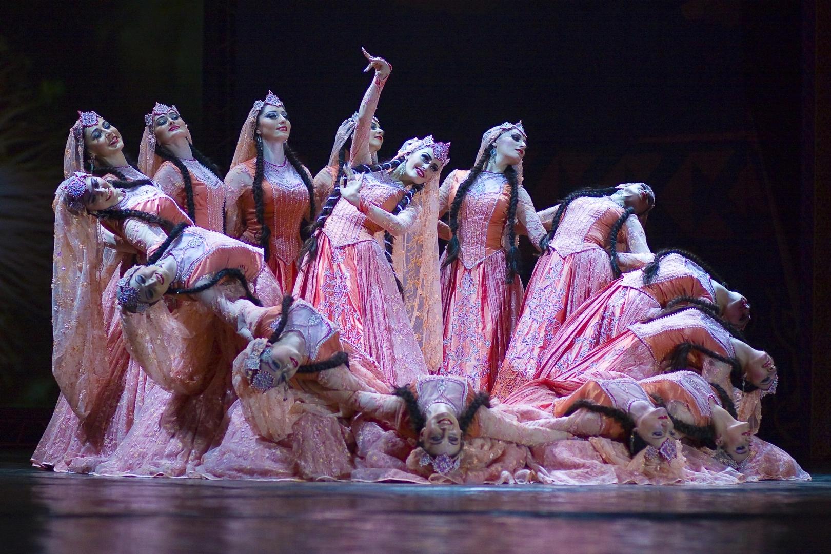 Event image Мир сквозь танец