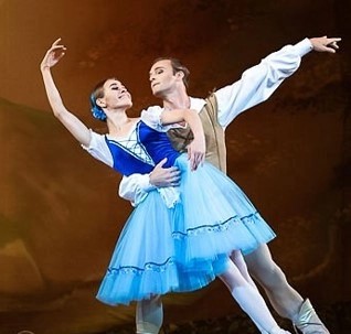 Жизель. Спектакль театра «Кремлёвский балет» Жизель. Спектакль театра «Кремлёвский балет»